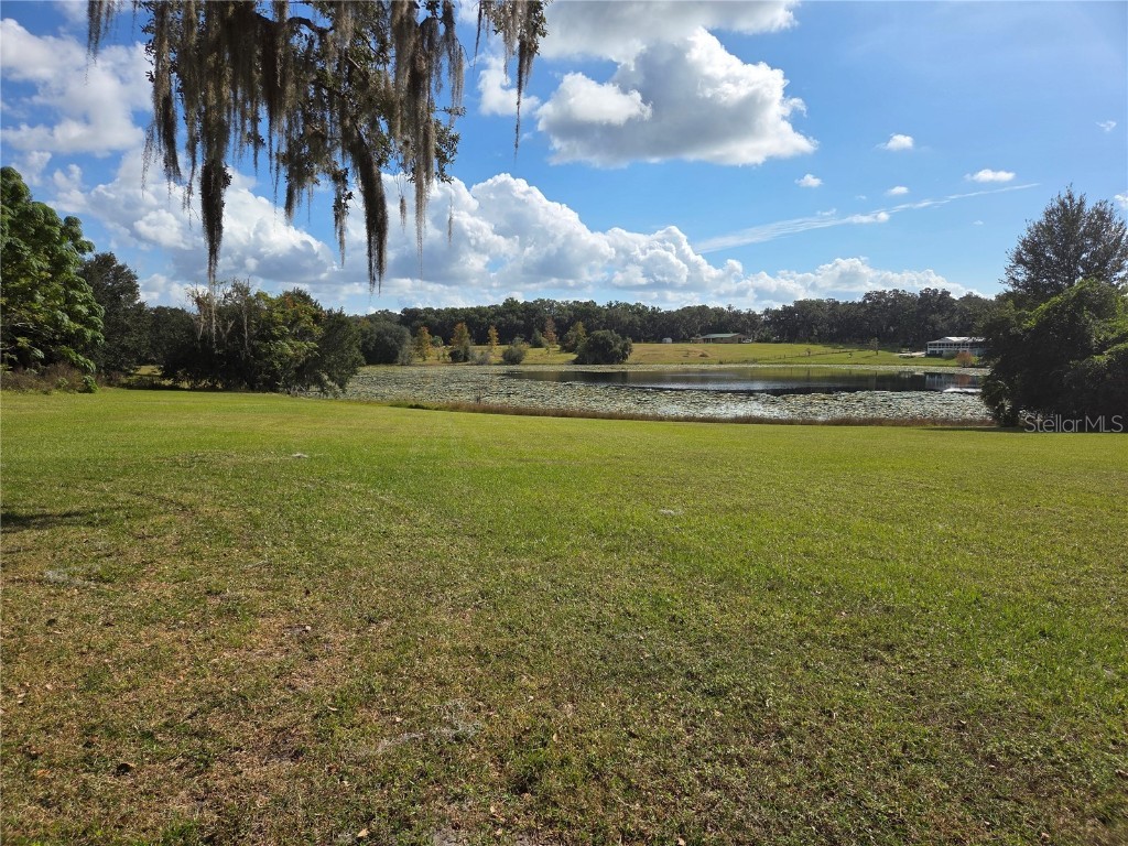 140 E Lemon Street Lady Lake FL 32159 G5104269 image1