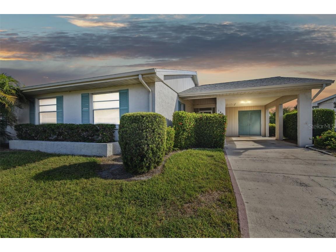 140 Glendower Circle #1 Sun City Center FL 33573 T3483622 image1