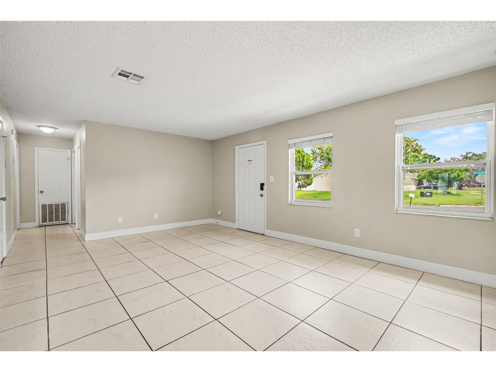 140 Guaymas Drive Kissimmee FL 34743 O6411942 image2