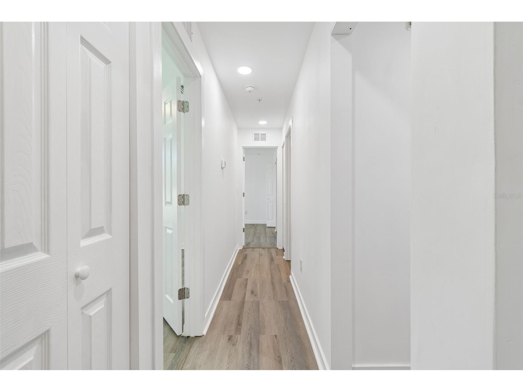 140 Hunter Lake Drive #8C Oldsmar FL 34677 TB8500198 image27