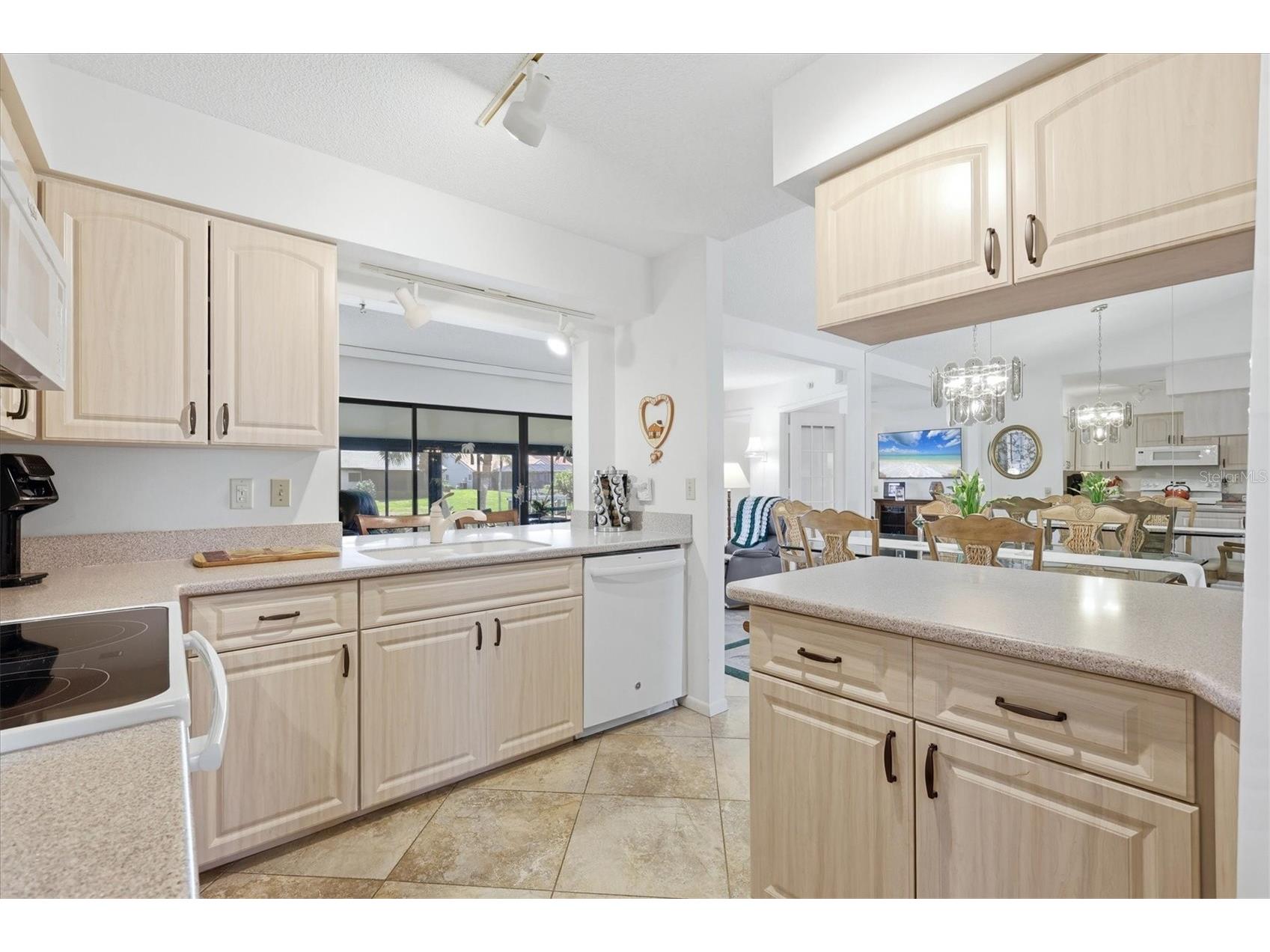 140 Inlets Boulevard #140 Nokomis FL 34275 A4689002 image10