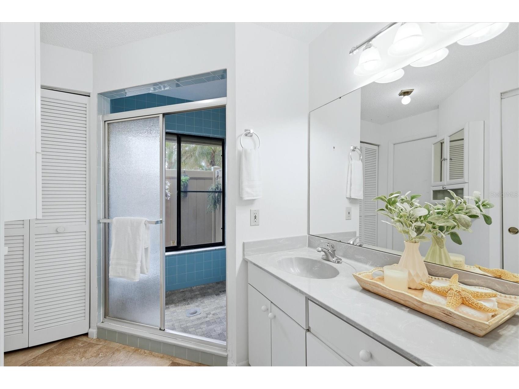 140 Inlets Boulevard #140 Nokomis FL 34275 A4689002 image16