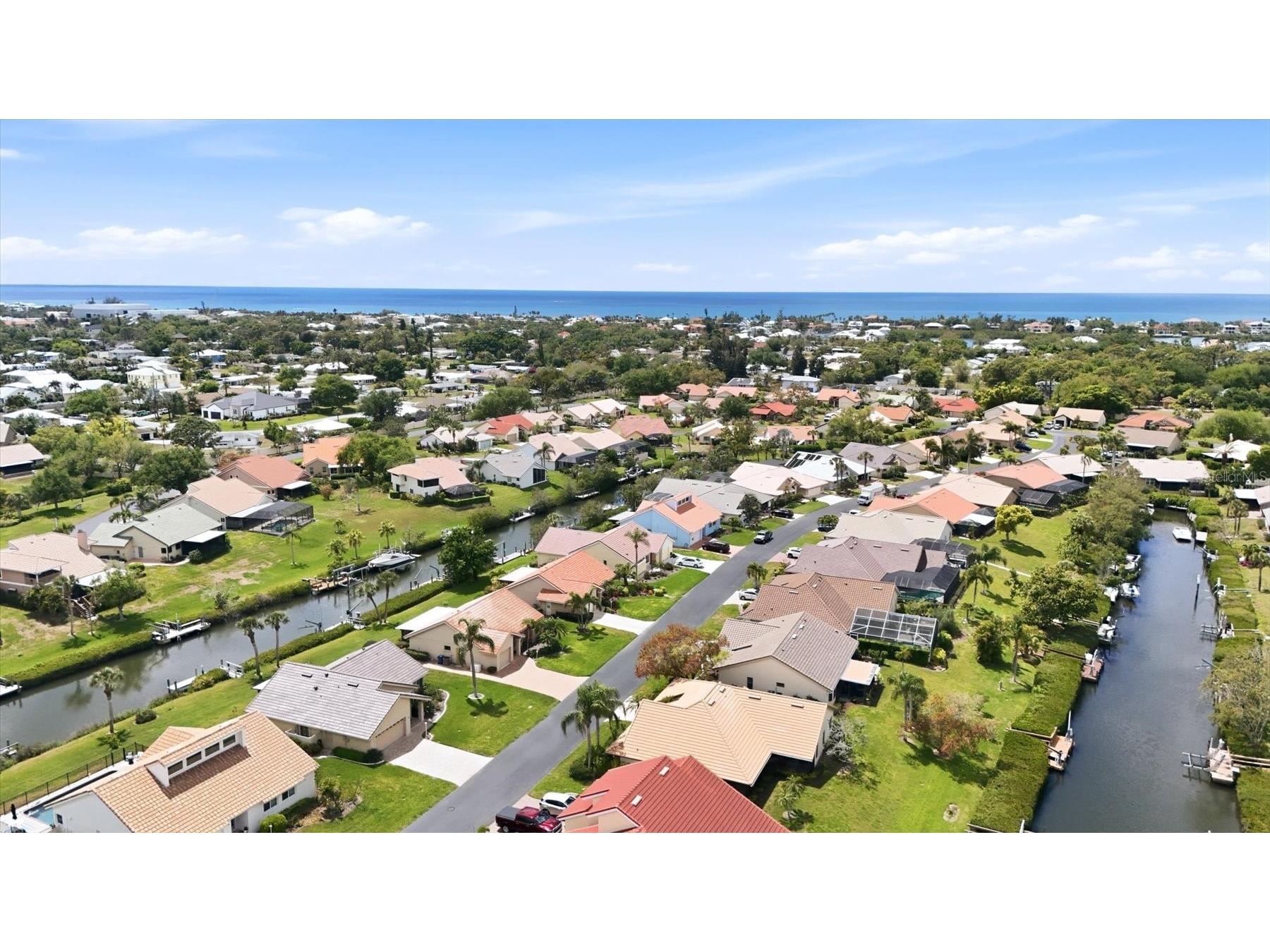 140 Inlets Boulevard #140 Nokomis FL 34275 A4689002 image42