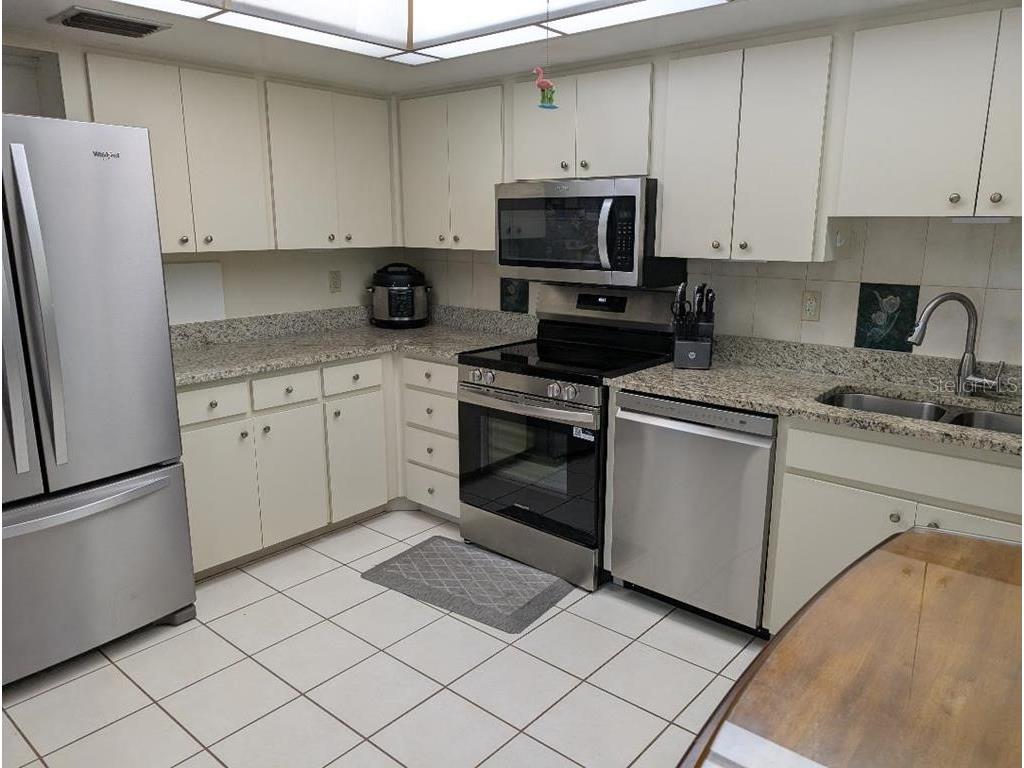 140 Joanne Place Oldsmar FL 34677 TB8439226 image7