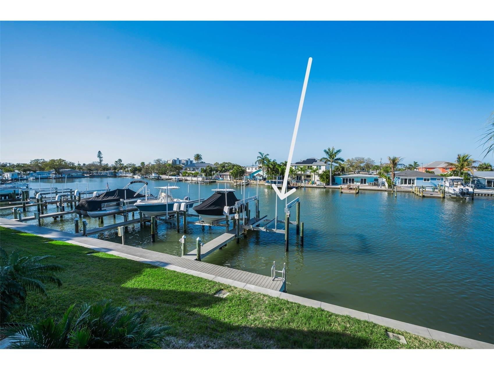 140 Marcdale Boulevard Indian Rocks Beach FL 33785 - INTRACOASTAL WATERWAY TB8485834 image2