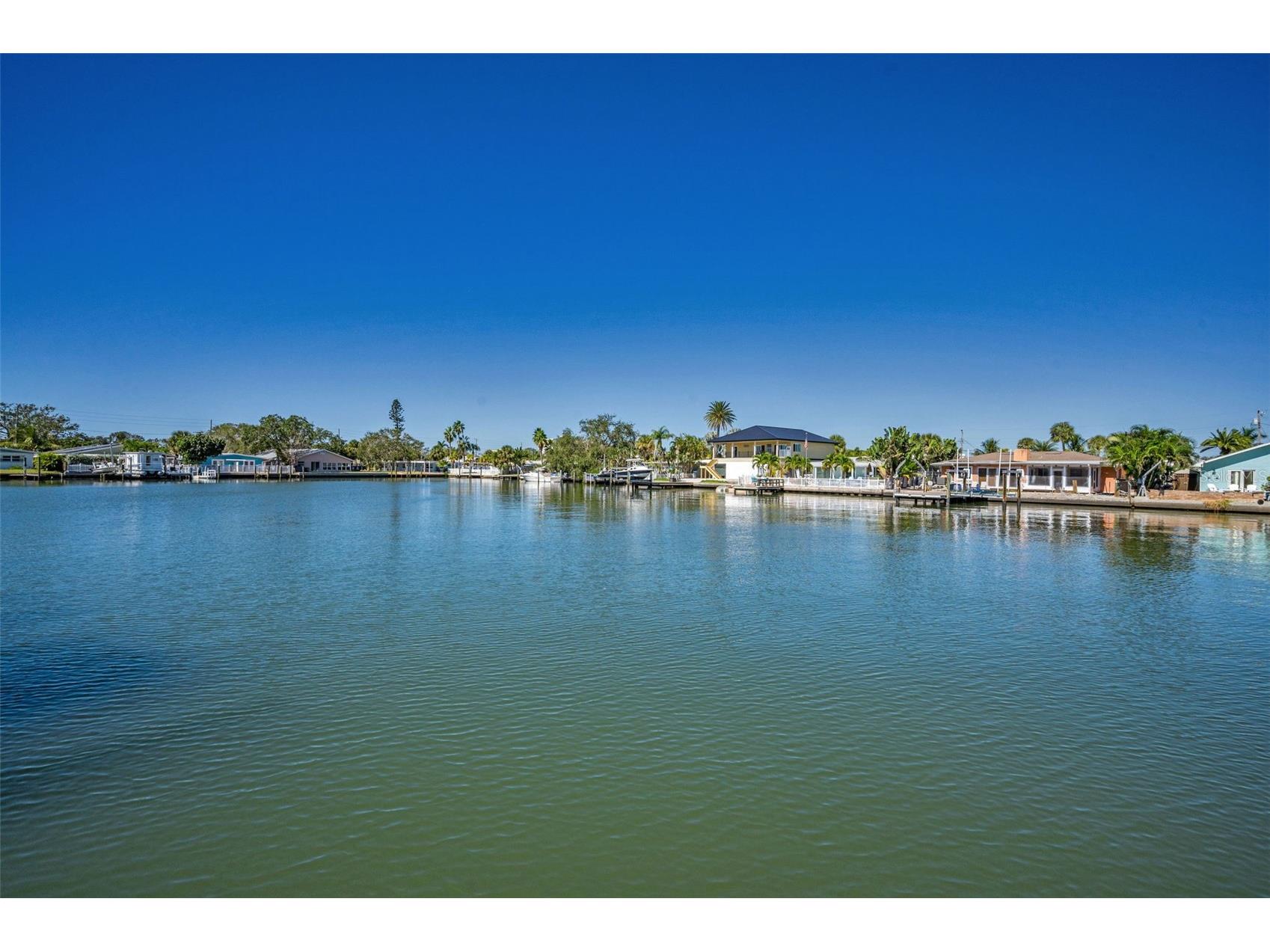 140 Marcdale Boulevard Indian Rocks Beach FL 33785 - INTRACOASTAL WATERWAY TB8519337 image63