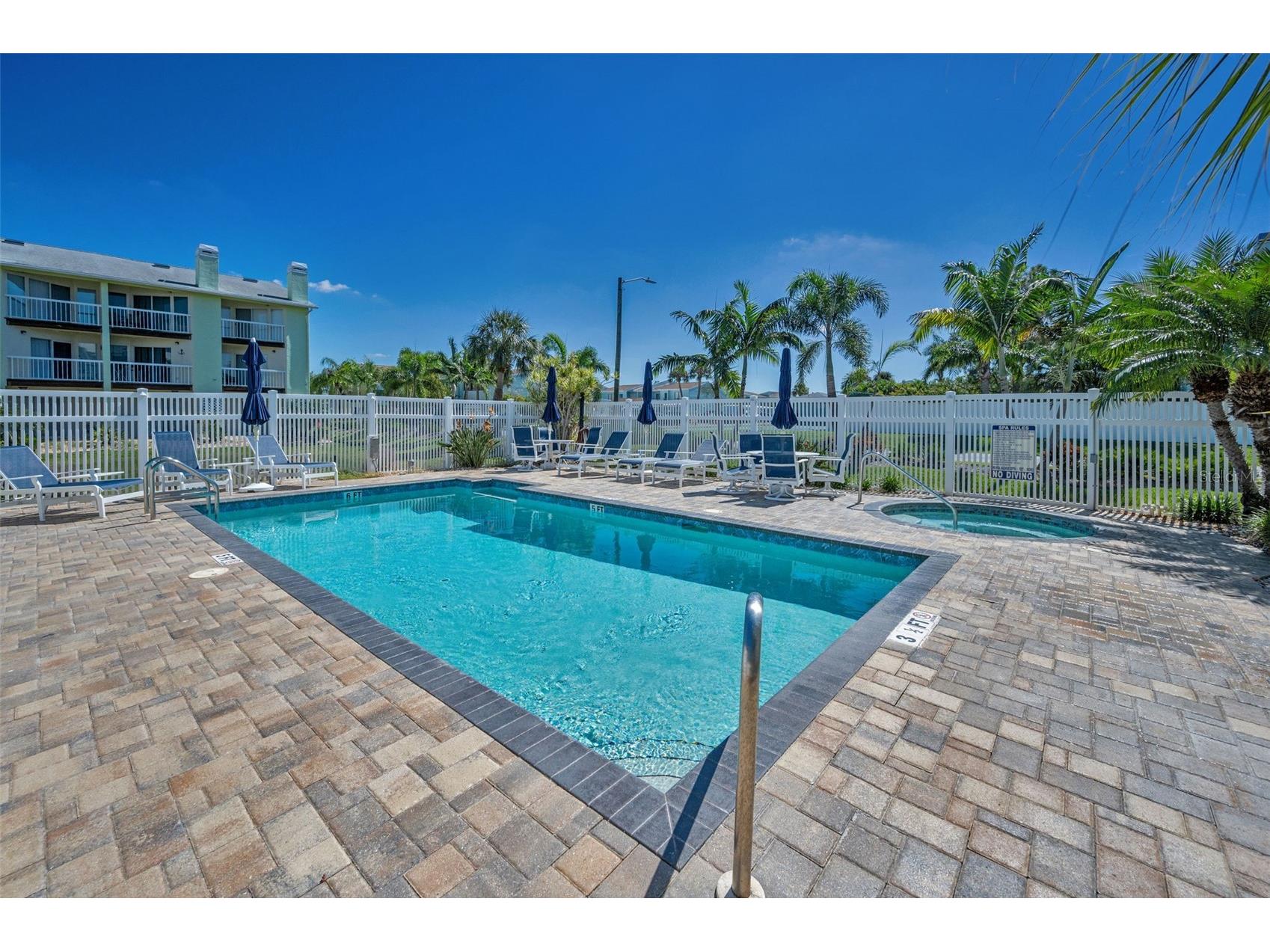 140 Marcdale Boulevard Indian Rocks Beach FL 33785 - INTRACOASTAL WATERWAY TB8519337 image8
