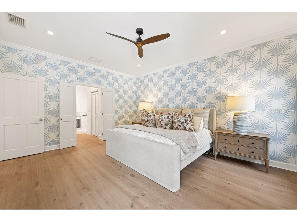140 Miramar Boulevard NE Saint Petersburg FL 33704 TB8506237 image28