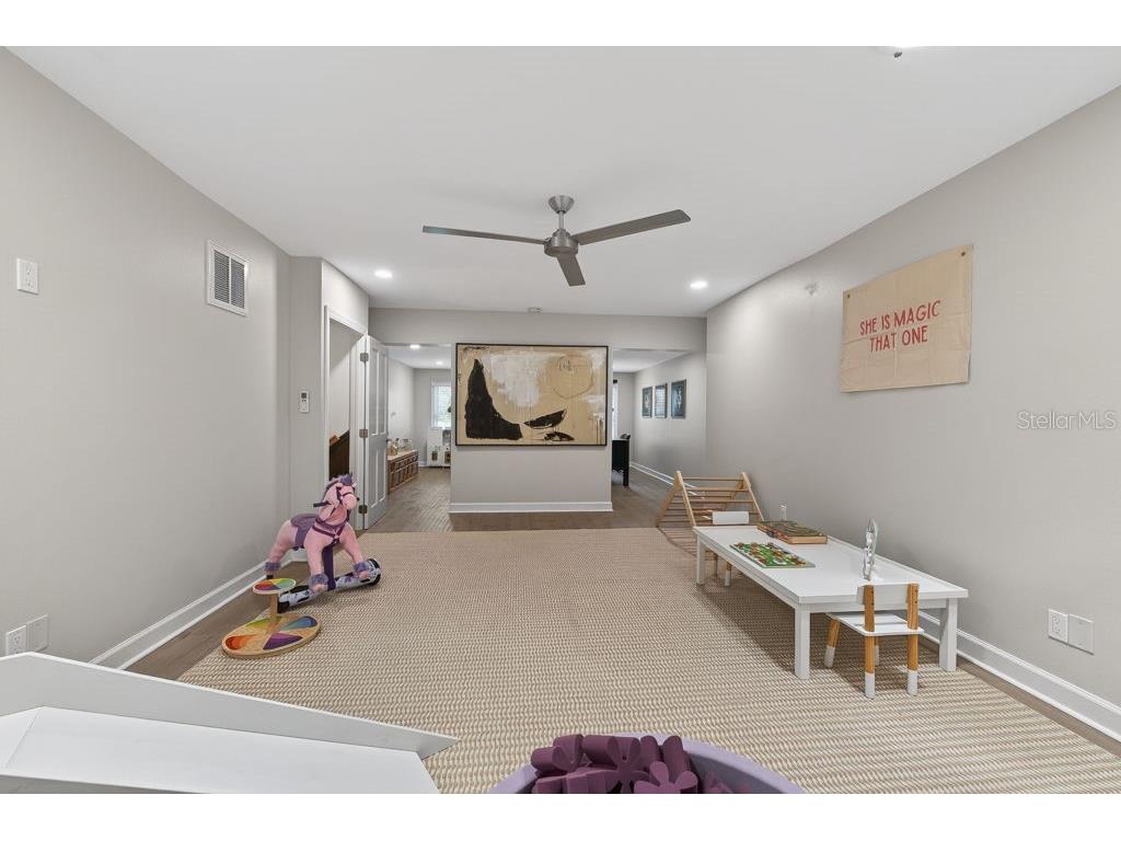 140 Miramar Boulevard NE Saint Petersburg FL 33704 TB8506237 image46