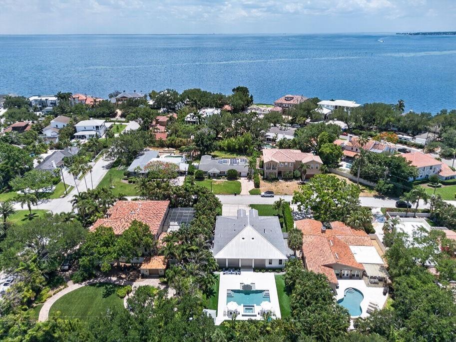 140 Miramar Boulevard NE Saint Petersburg FL 33704 TB8506237 image73