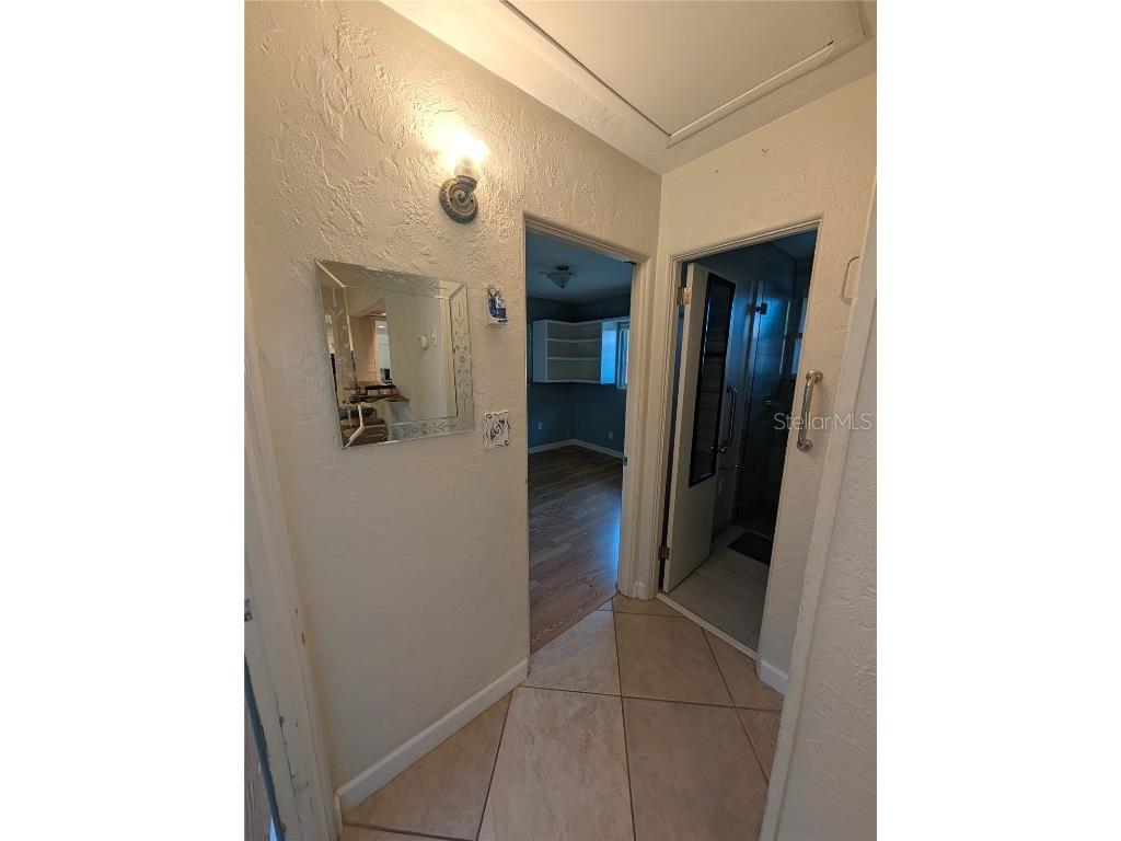 140 N Briggs Avenue Sarasota FL 34237 A4669139 image12