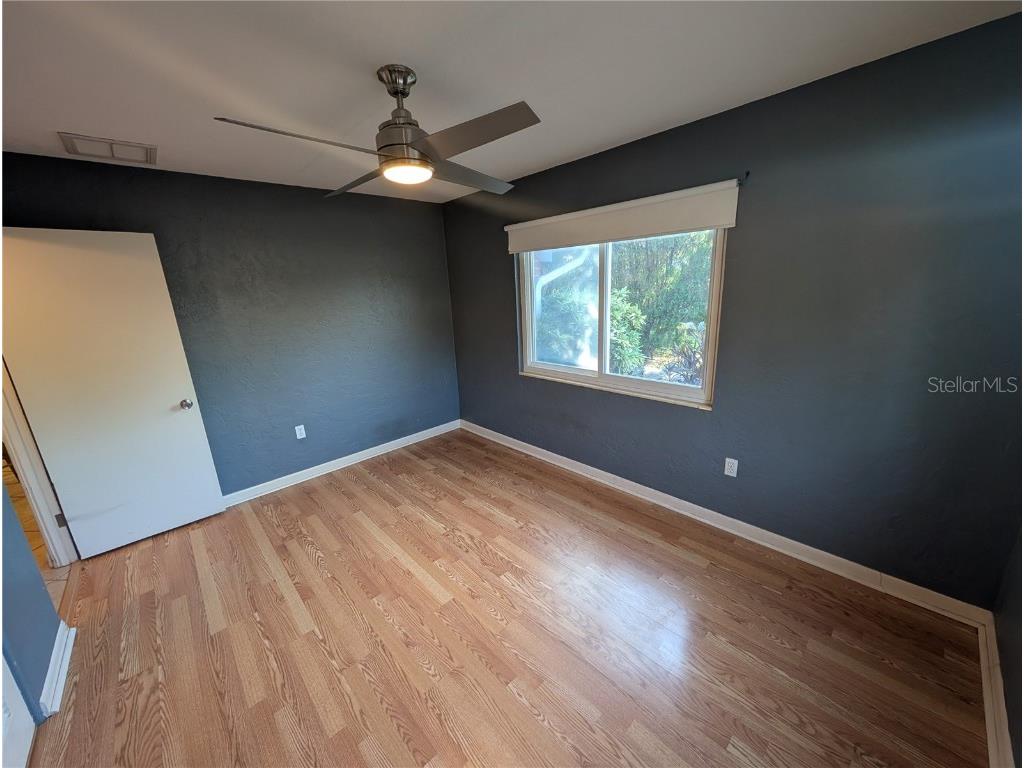 140 N Briggs Avenue Sarasota FL 34237 A4669139 image16