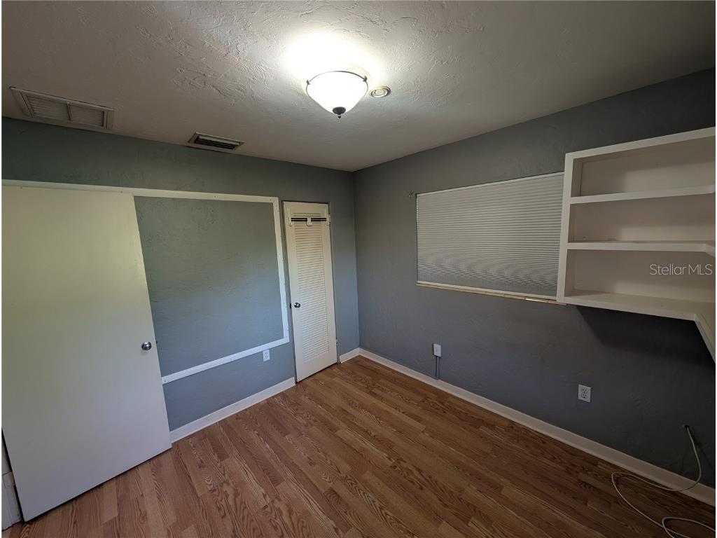 140 N Briggs Avenue Sarasota FL 34237 A4669139 image20