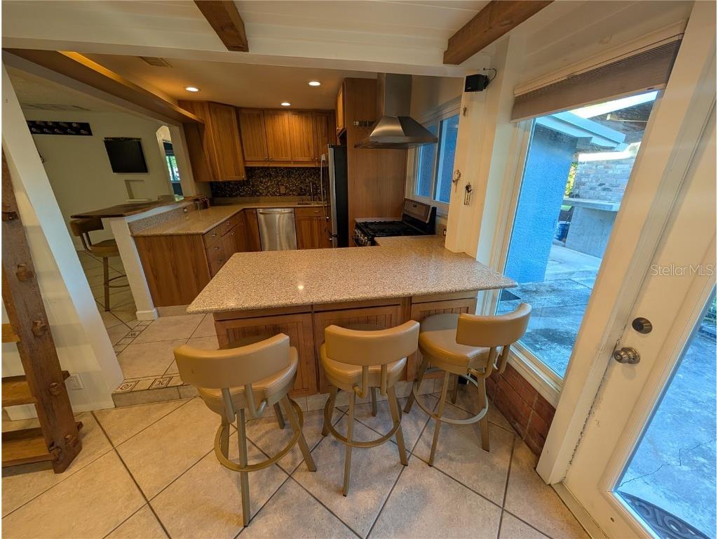 140 N Briggs Avenue Sarasota FL 34237 A4669139 image25