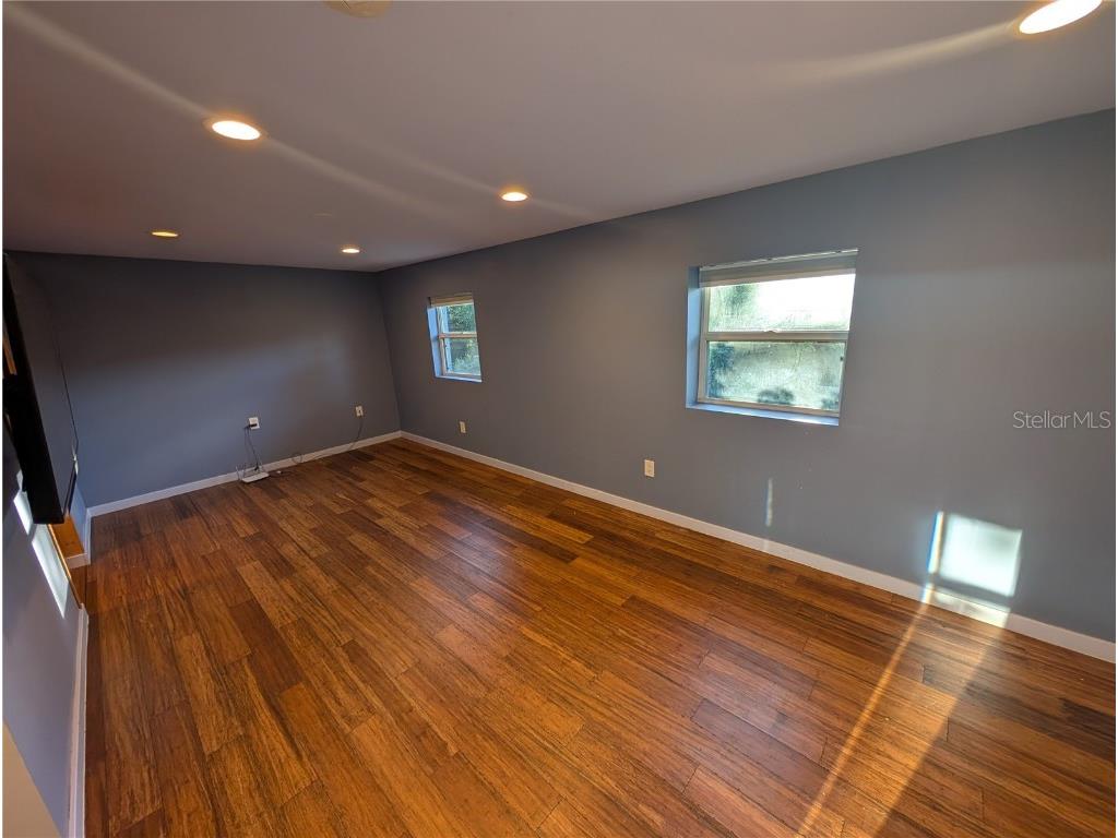 140 N Briggs Avenue Sarasota FL 34237 A4669139 image34