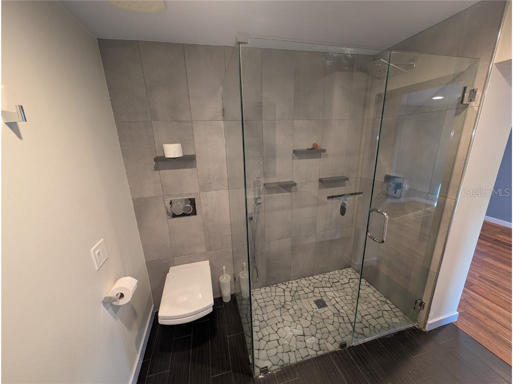 140 N Briggs Avenue Sarasota FL 34237 A4669139 image36