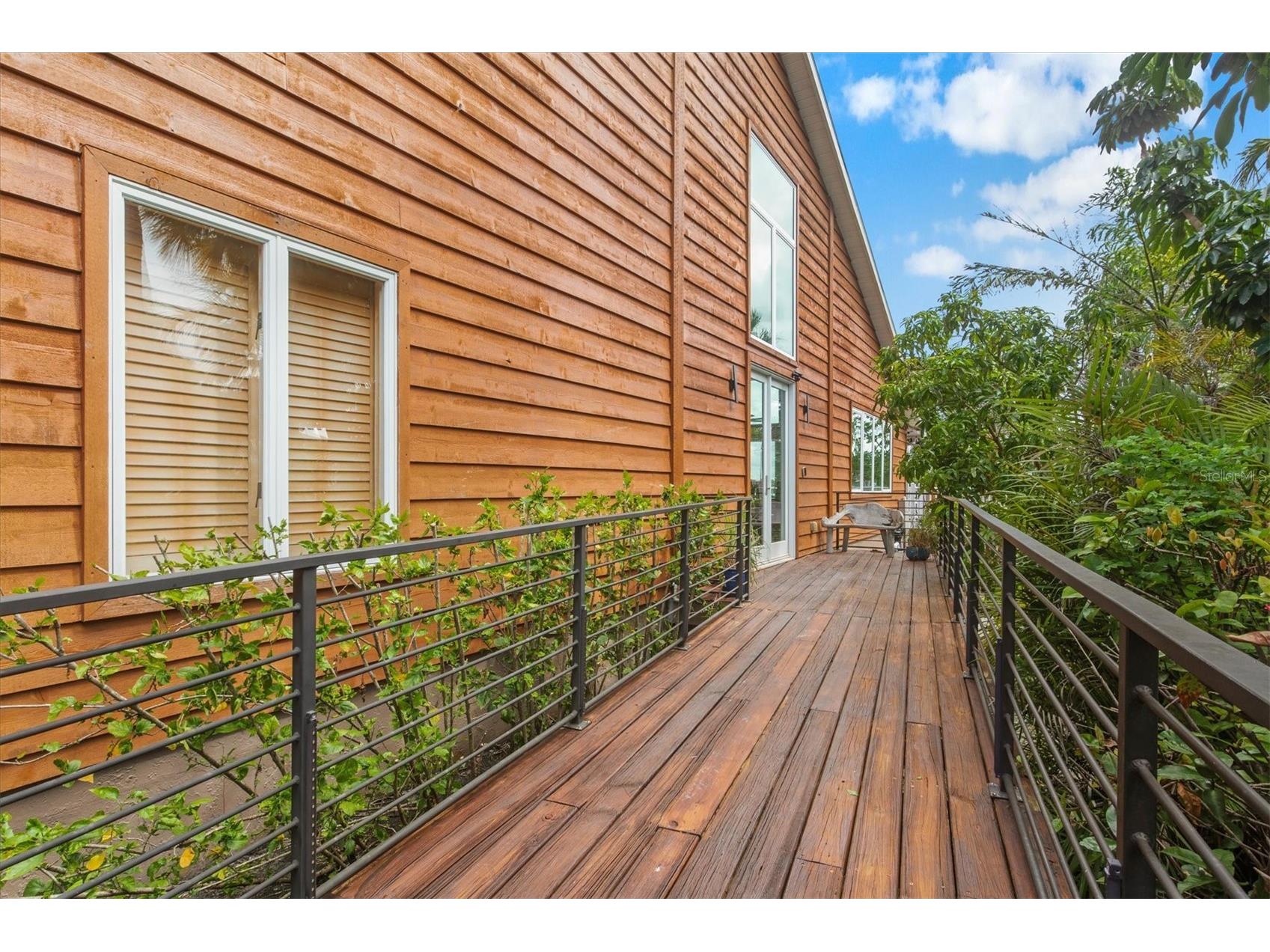 140 N Casey Key Road Osprey FL 34229 A4665482 image10