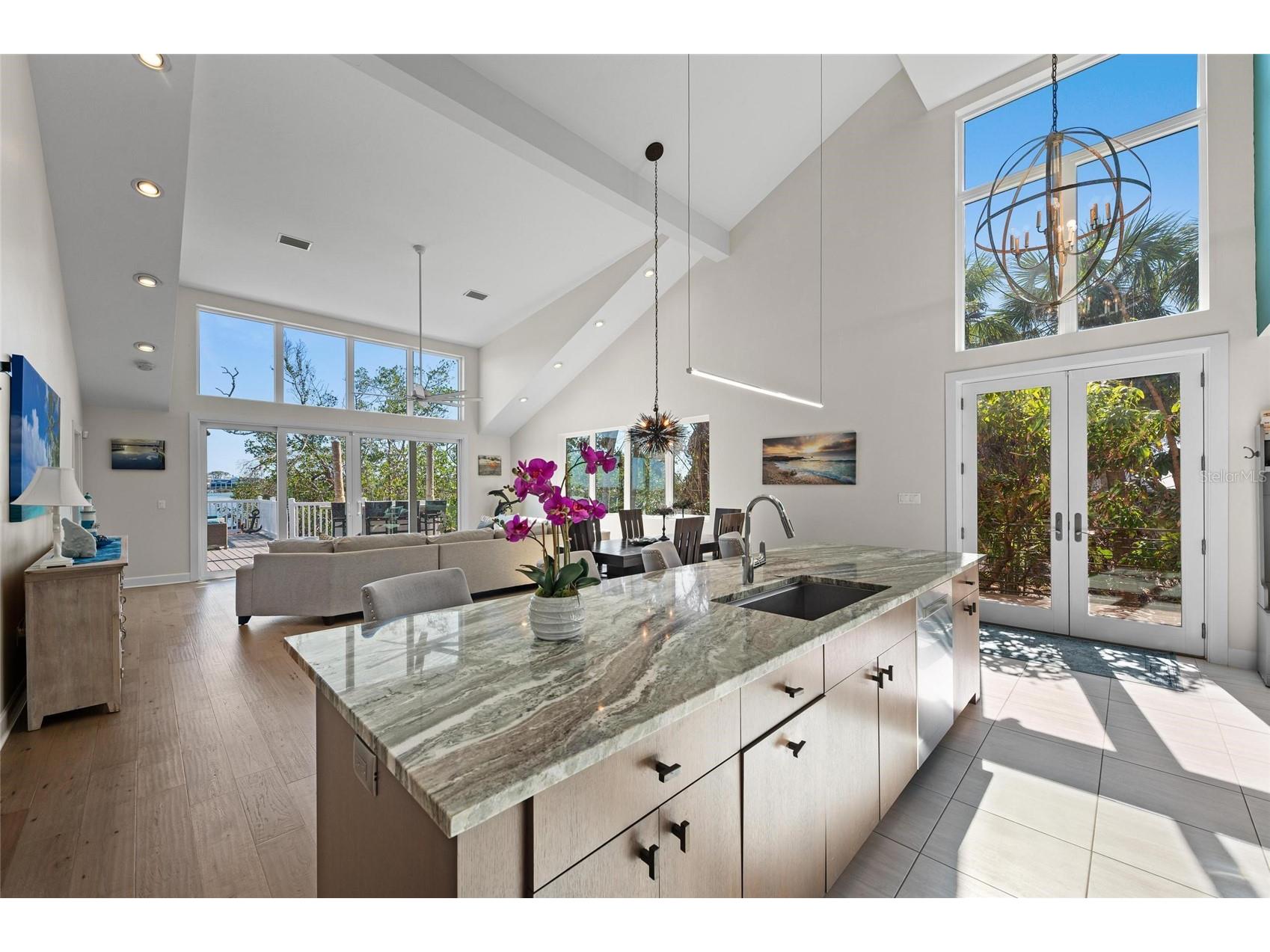 140 N Casey Key Road Osprey FL 34229 A4665482 image14