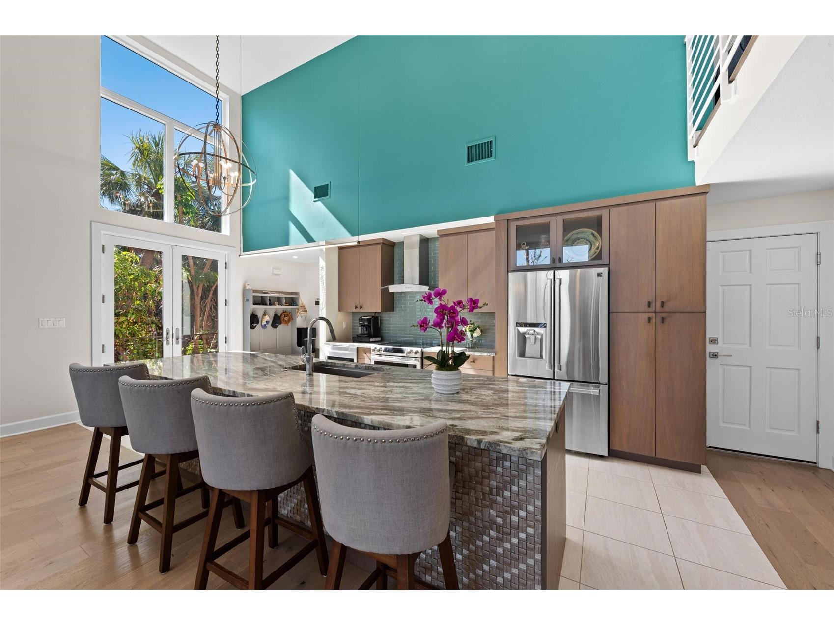 140 N Casey Key Road Osprey FL 34229 A4665482 image19