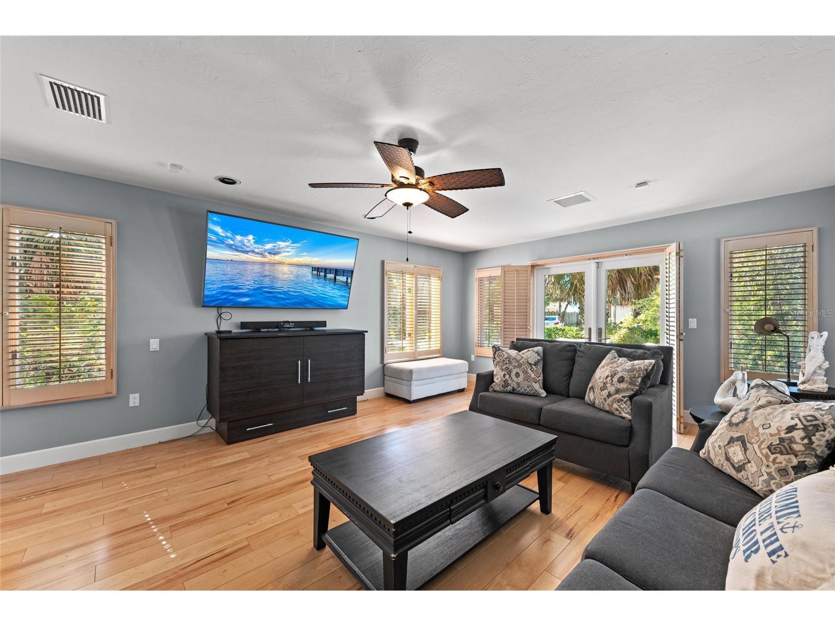 140 N Casey Key Road Osprey FL 34229 A4665482 image51