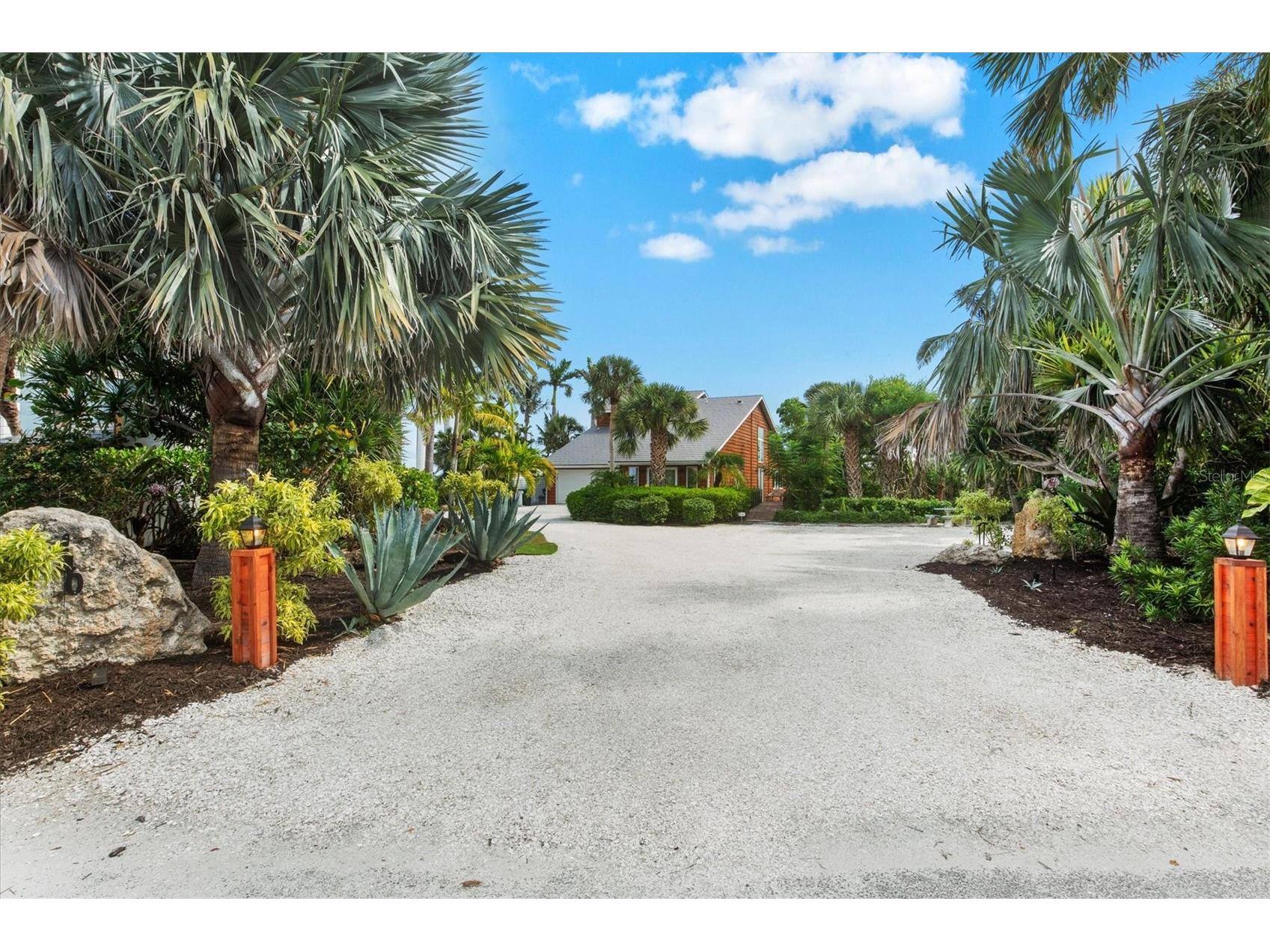 140 N Casey Key Road Osprey FL 34229 A4665482 image86