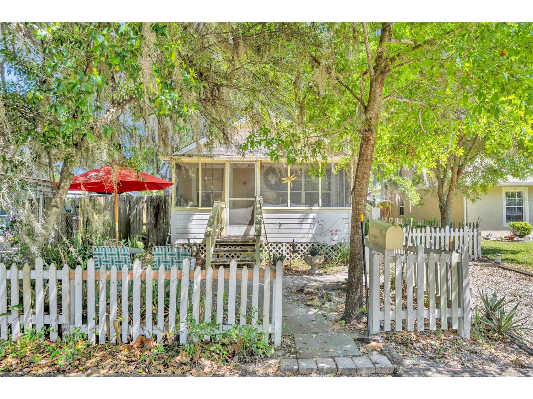 140 N Johns Street Mount Dora FL 32757 G5110232 image1