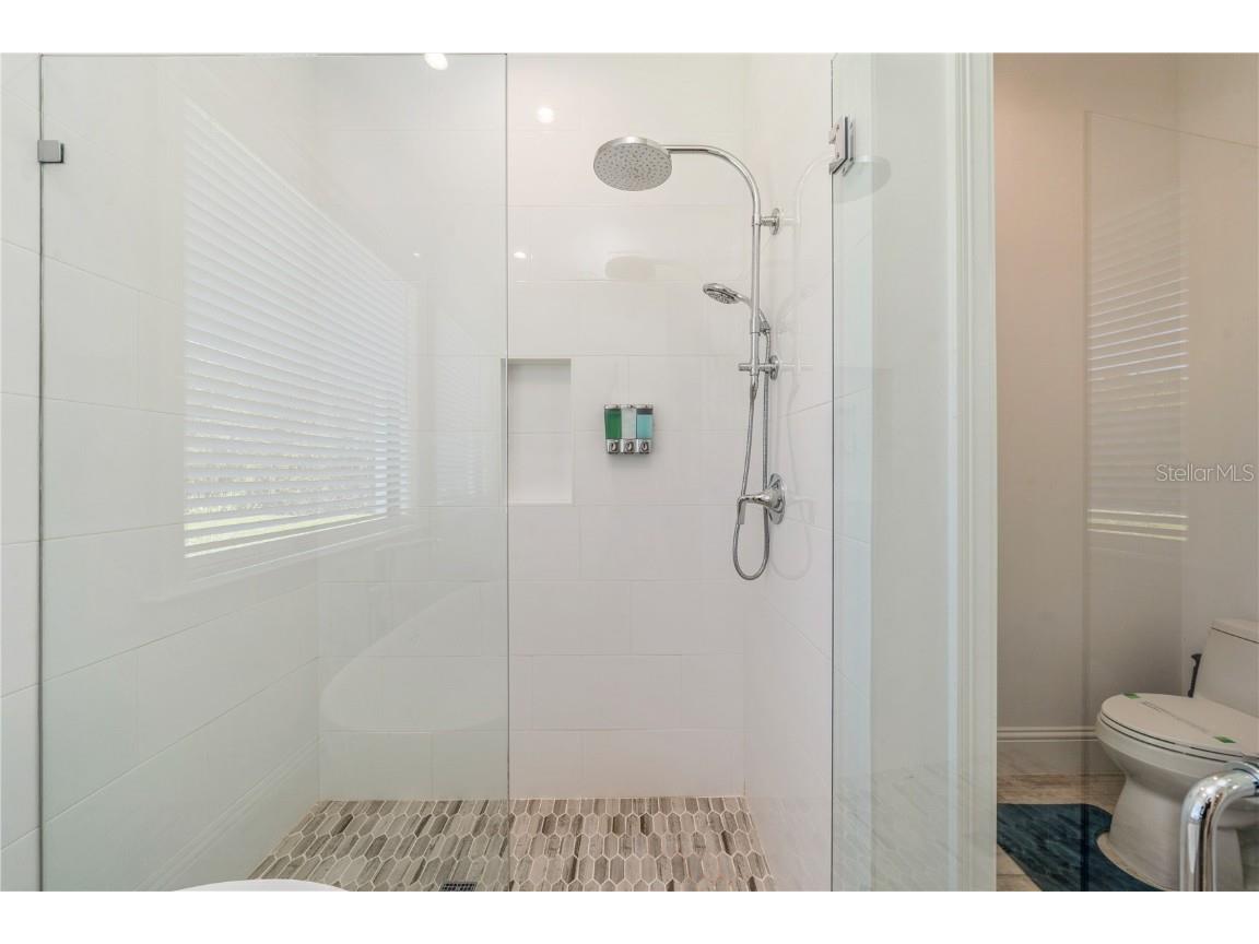 140 Ocean Estates Drive Hutchinson Island FL 34949 - AVALON BEACH / INDIAN RIVER O6253583 image32