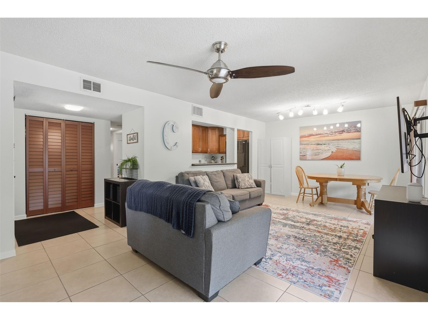 140 Orchid Woods Court #13B Deltona FL 32725 V4948696 image7