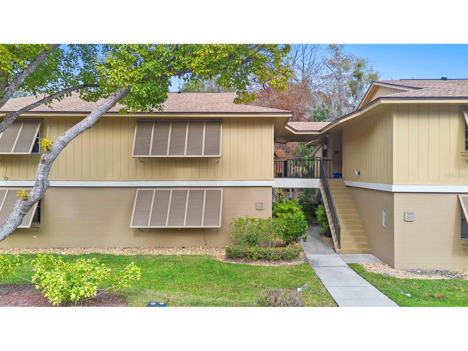 140 Orchid Woods Ct Unit 17B  