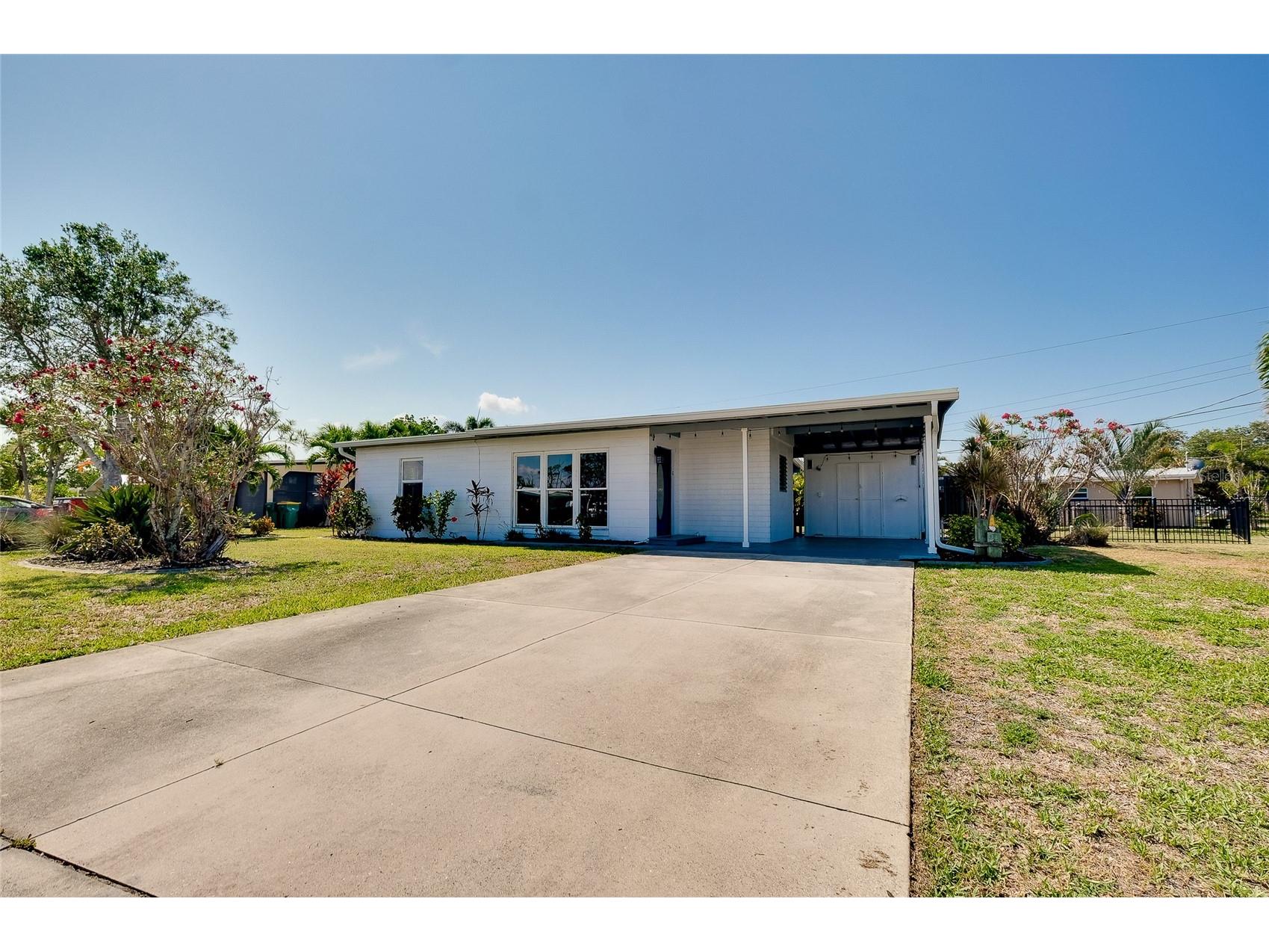 140 Poinsettia Circle NE Port Charlotte FL 33952 N6142955 image33