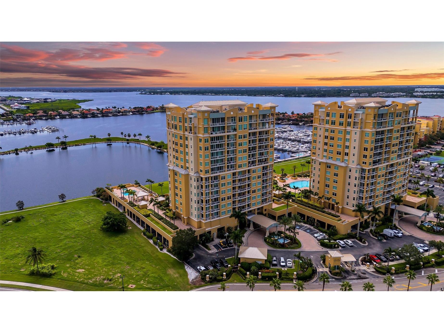 140 Riviera Dunes Way #701 Palmetto FL 34221 - MANATEE RIVER/GULF TB8484554 image1
