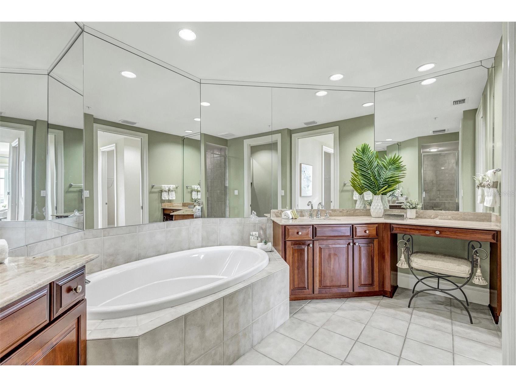 140 Riviera Dunes Way #701 Palmetto FL 34221 - MANATEE RIVER/GULF TB8484554 image10