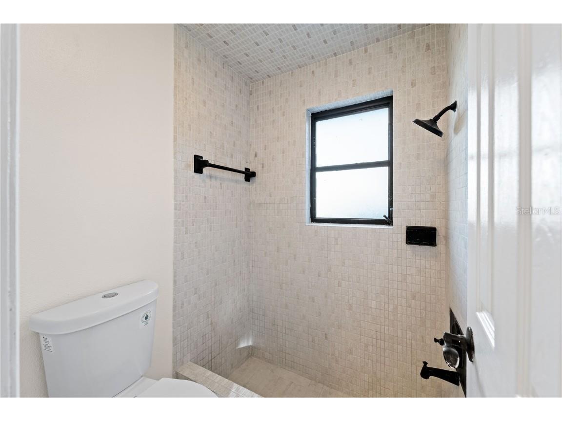 140 Rotonda Circle Rotonda West FL 33947 C7517071 image18