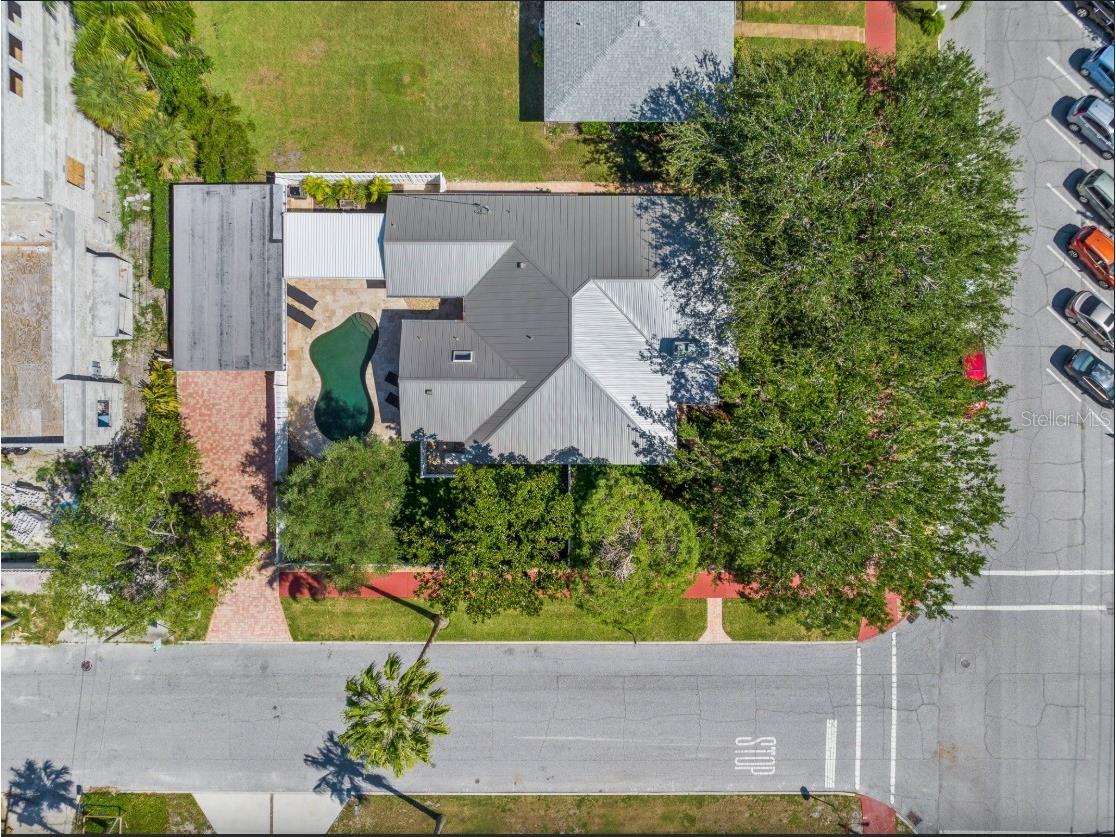 140 S Blvd Of The Presidents Sarasota FL 34236 A4683280 image41