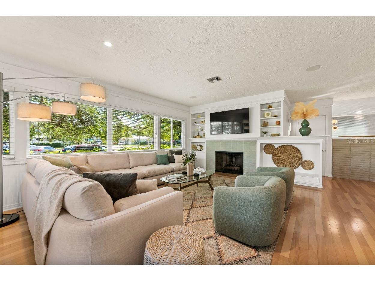 140 S Blvd Of The Presidents Sarasota FL 34236 A4683280 image7