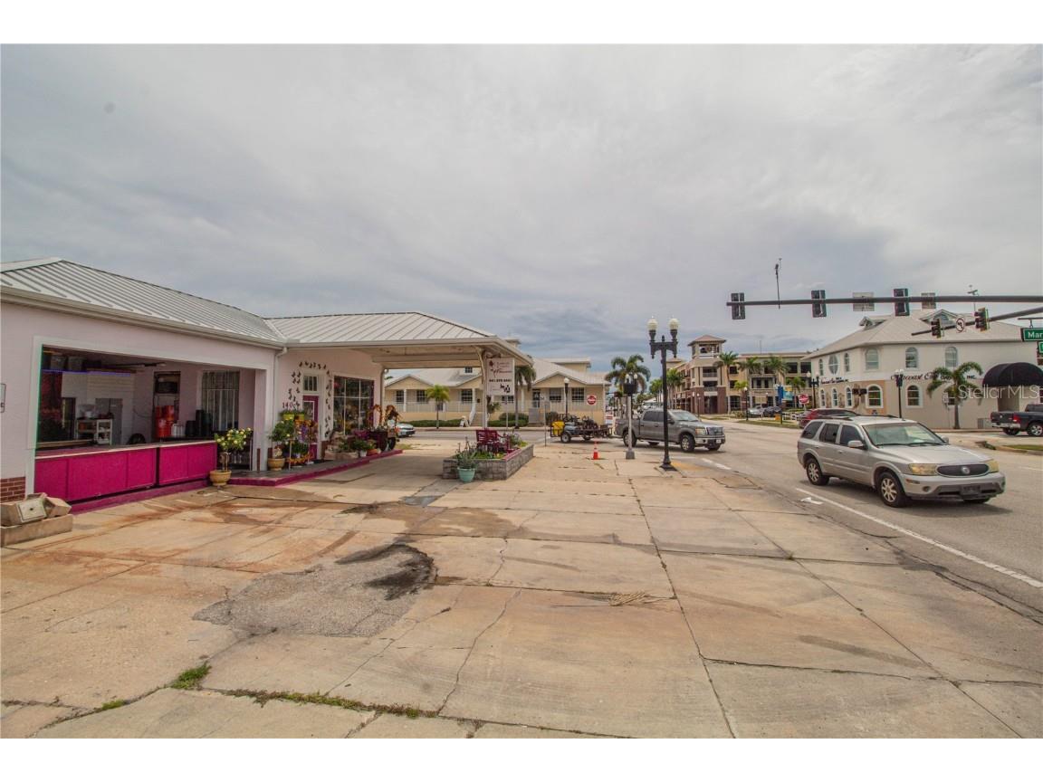 140 Tamiami Trail Punta Gorda FL 33950 C7515958 image7