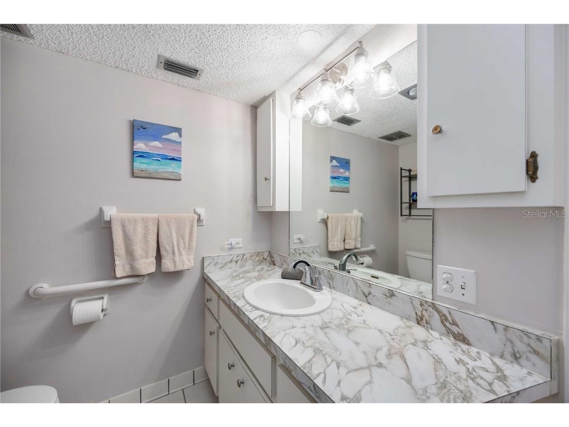 1400 1st Avenue W #203 Bradenton FL 34205 A4651993 image29