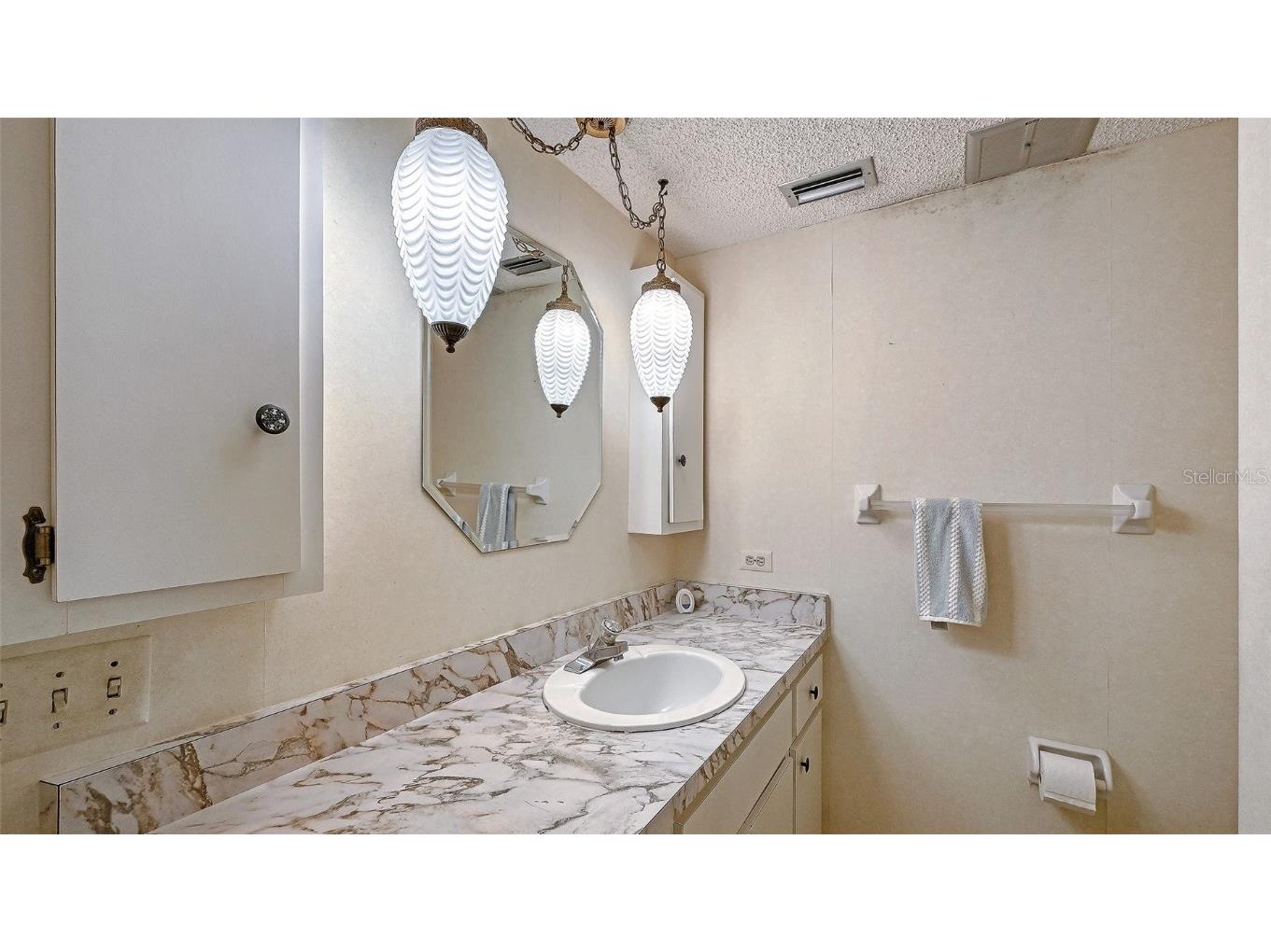 1400 1st Avenue W #304 Bradenton FL 34205 - MANATEE RIVER A4670486 image24