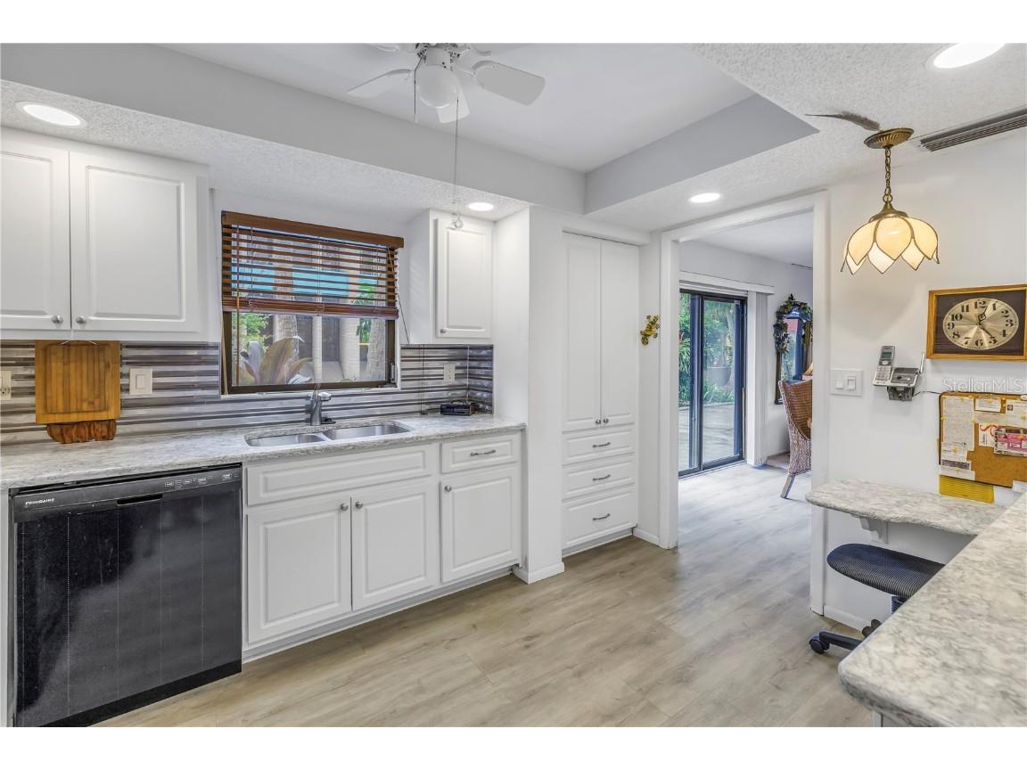 1400 1st Avenue W #G1 Bradenton FL 34205 TB8353931 image17