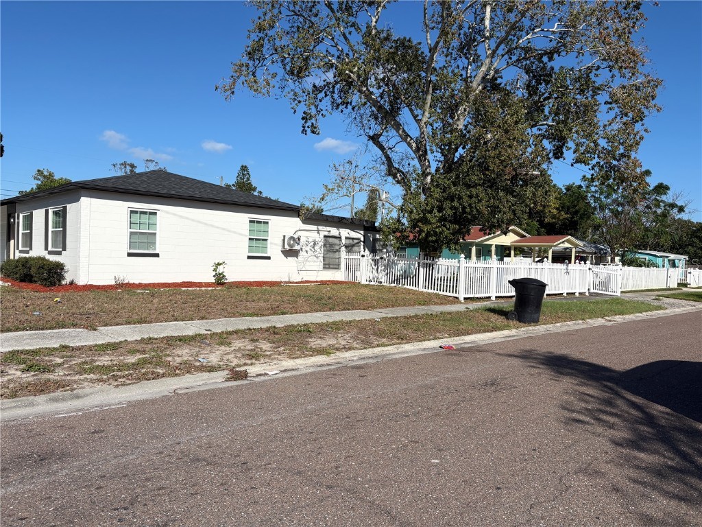 1400 46th Street S Saint Petersburg FL 33711 TB8456033 image2