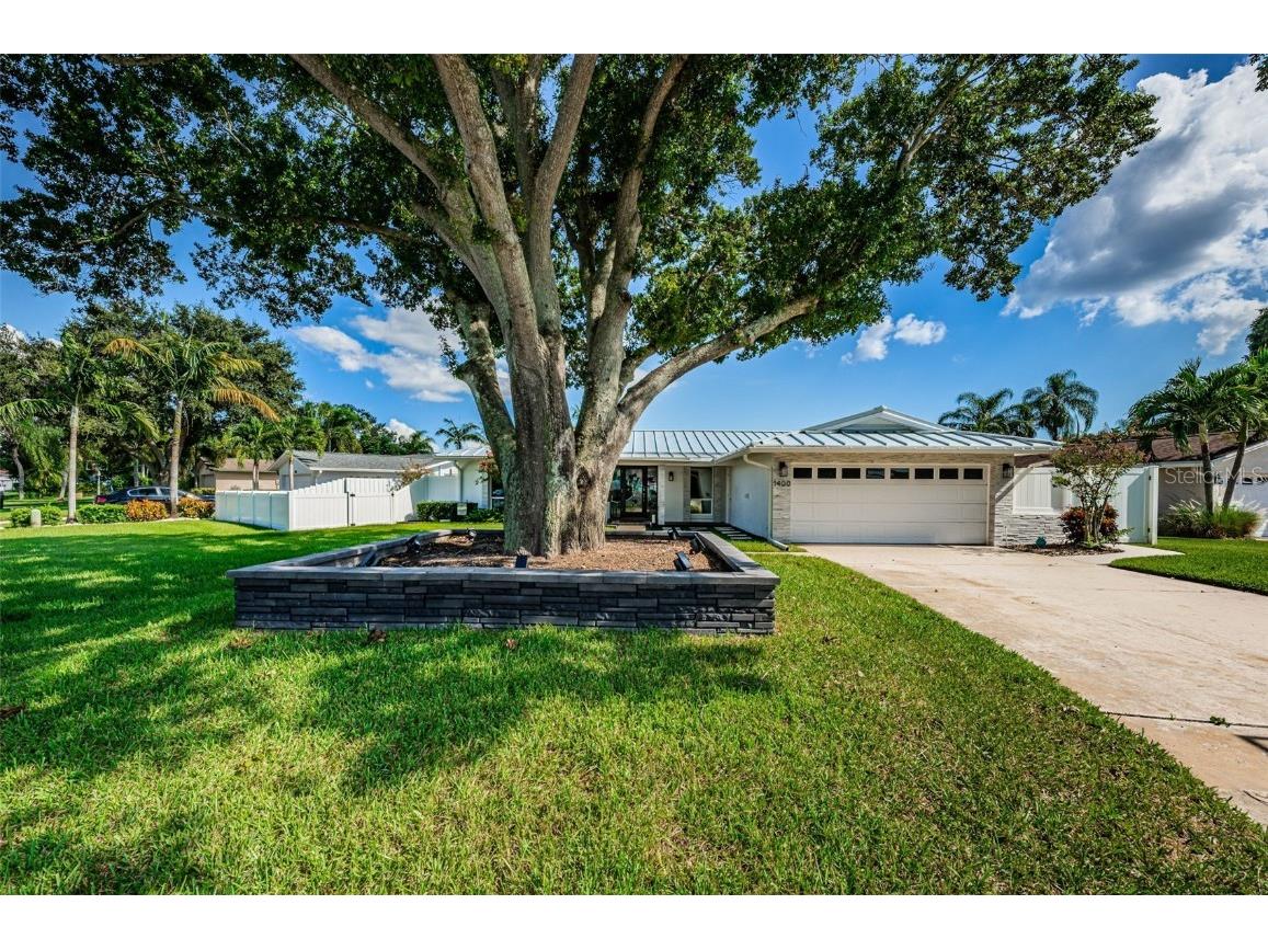 1400 52nd Avenue NE Saint Petersburg FL 33703 - TAMPA BAY U8177444 image1
