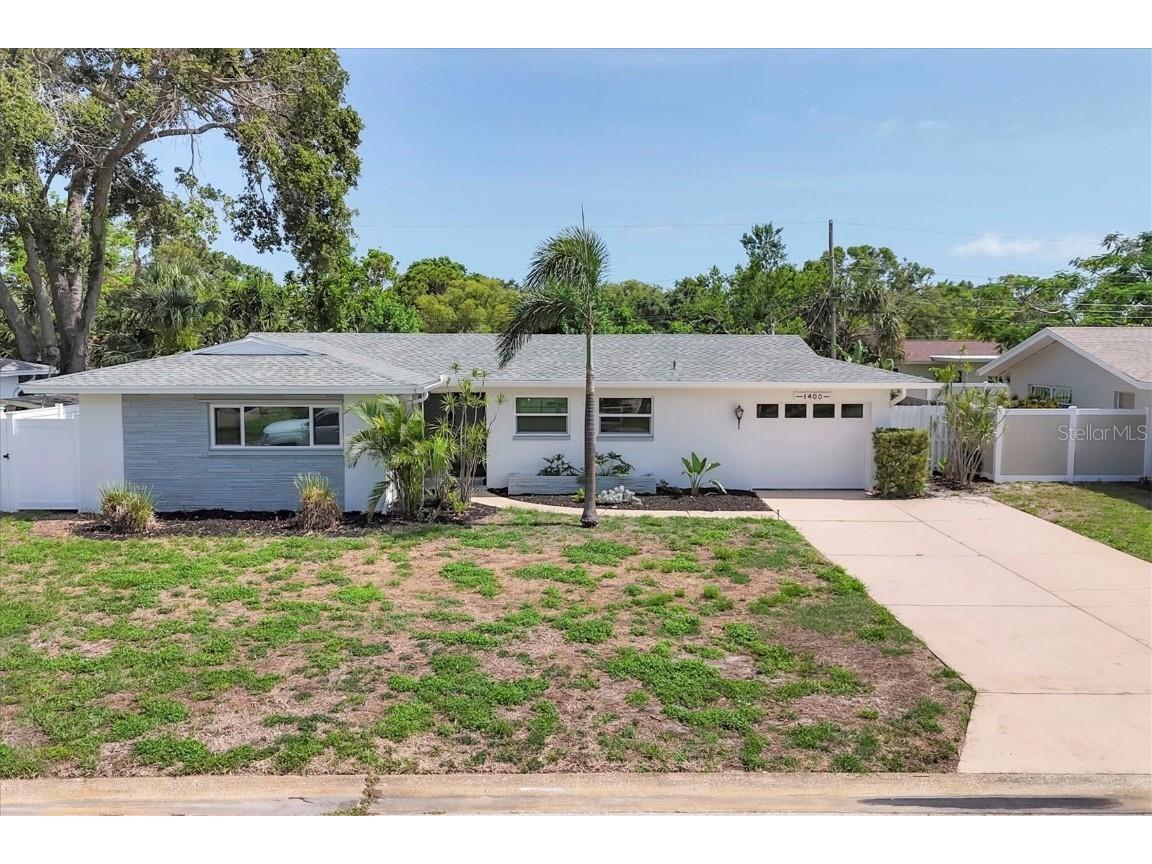 1400 62nd Place S Saint Petersburg FL 33705 A4655669 image1