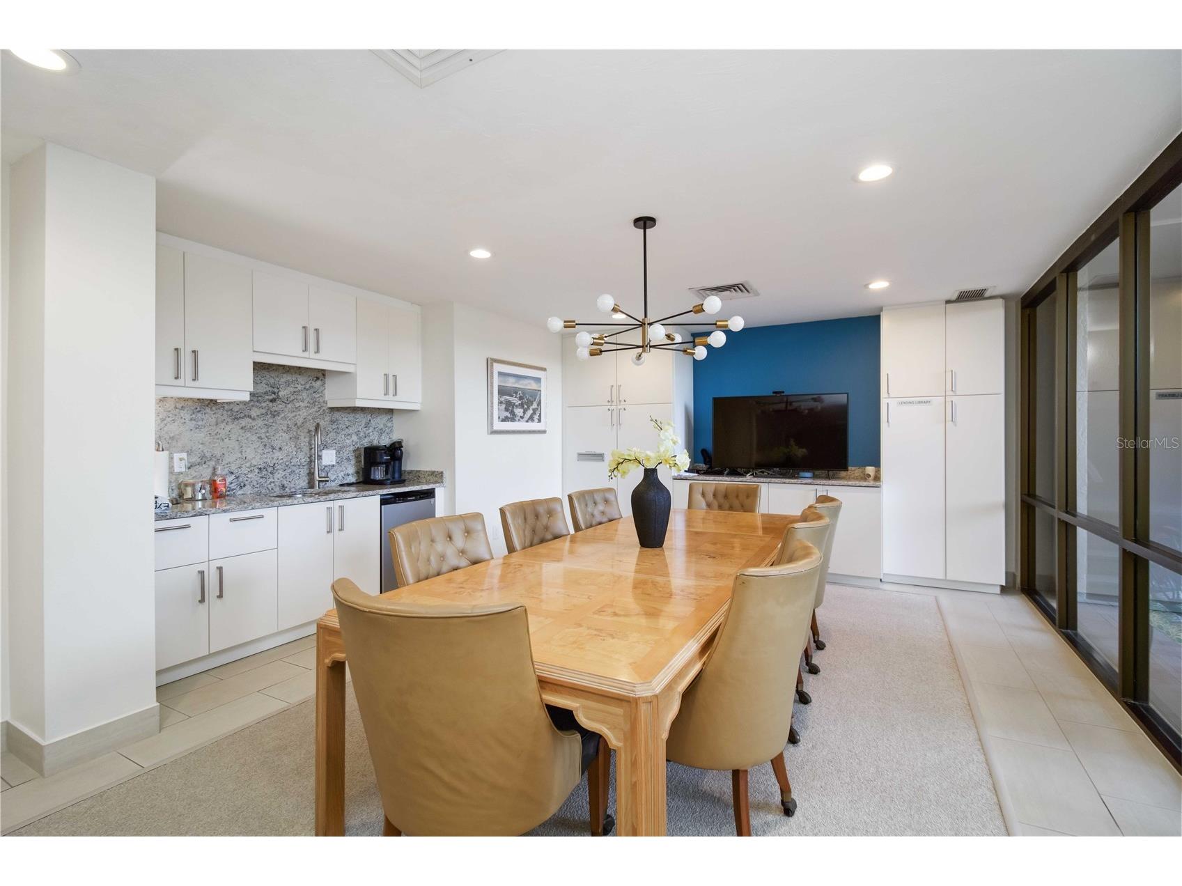 1400 Barcarrota Boulevard #201 Bradenton FL 34205 - MANATEE RIVER A4689356 image25