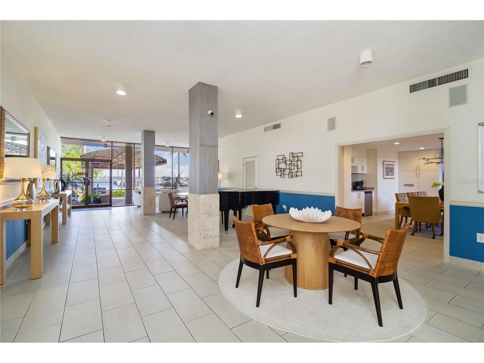 1400 Barcarrota Boulevard #201 Bradenton FL 34205 - MANATEE RIVER A4689356 image30