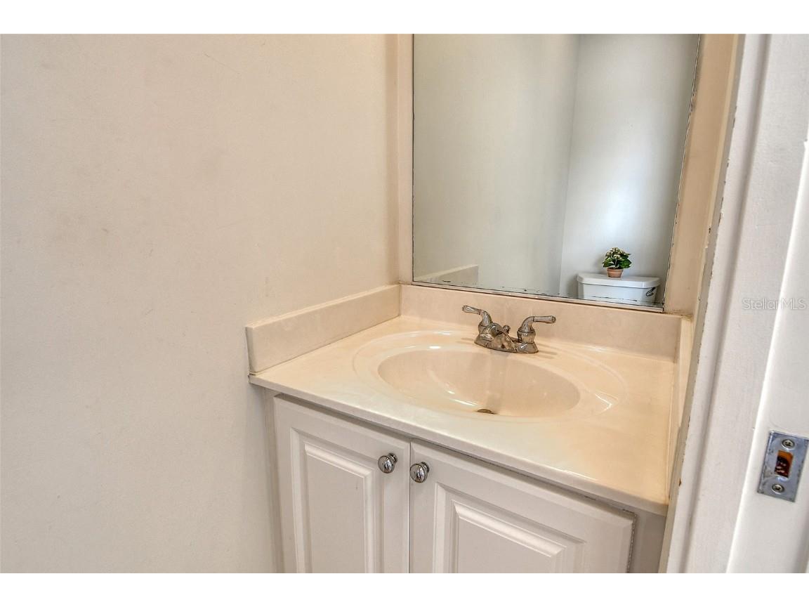 1400 Burgos Drive Sarasota FL 34238 A4665075 image24