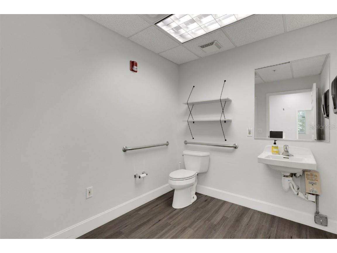 1400 Cattlemen #104 Sarasota FL 34232 A4671815 image19