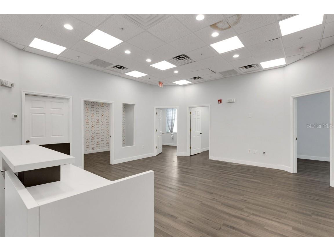 1400 Cattlemen #104 Sarasota FL 34232 A4671815 image3