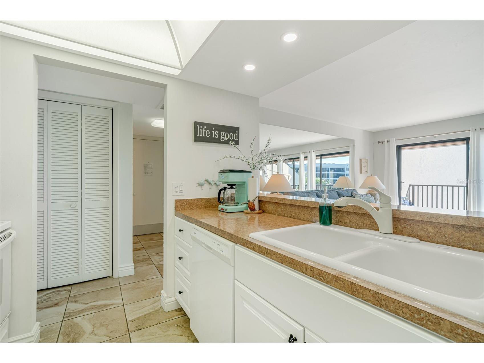 1400 Cove Ii Place #631 Sarasota FL 34242 A4681753 image23