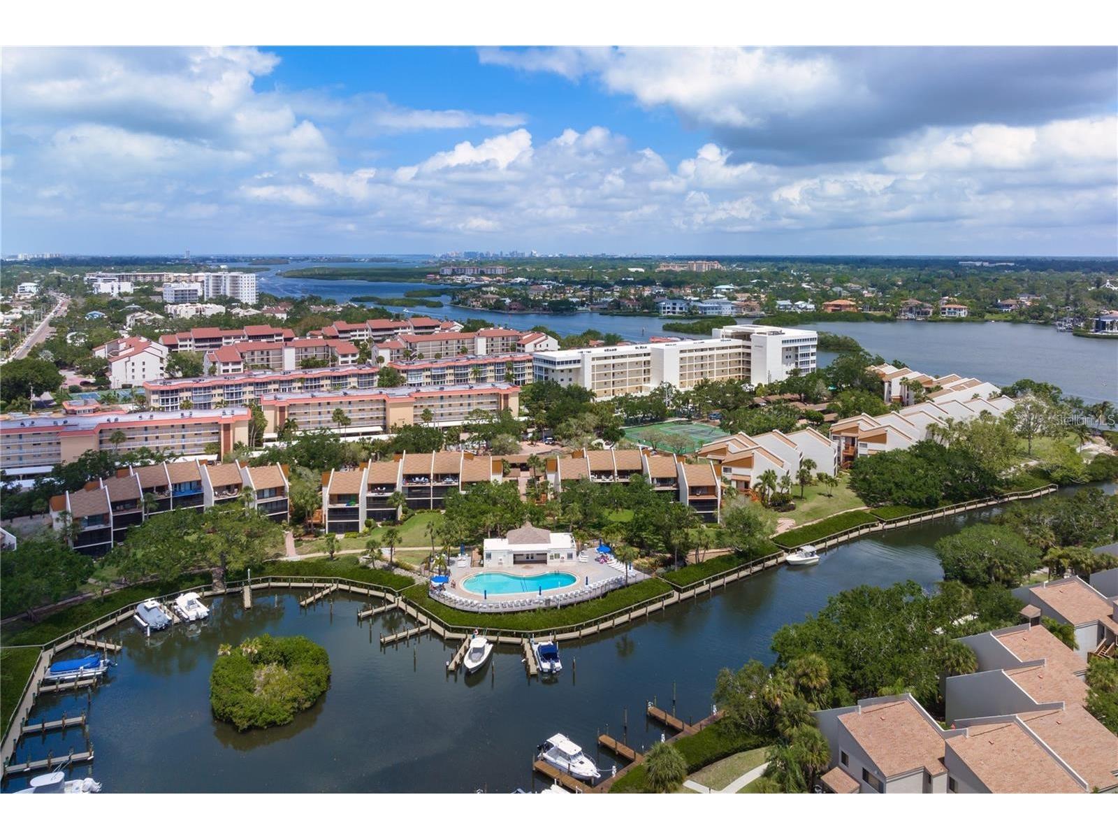 1400 Cove Ii Place #631 Sarasota FL 34242 A4681753 image36