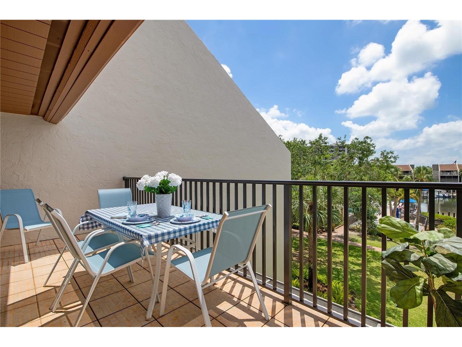 1400 Cove Ii Place #631 Sarasota FL 34242 A4681753 image8